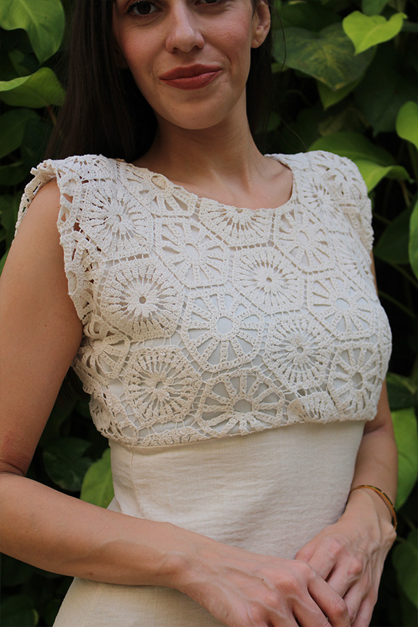 Crochet-midi-dress-with-slit3