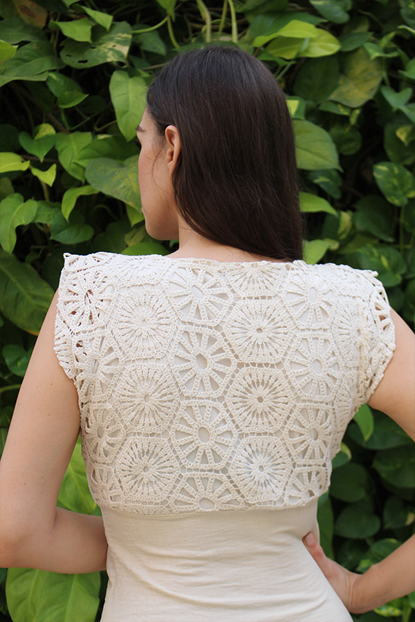 Crochet-midi-dress-with-slit4